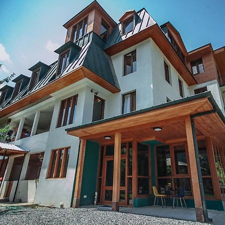 Latour Mestia Ngoại thất bức ảnh